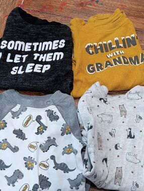 4 Kids Onsies Set - Mustard 'Chillin' with Grandma' & Gray/Black Prints